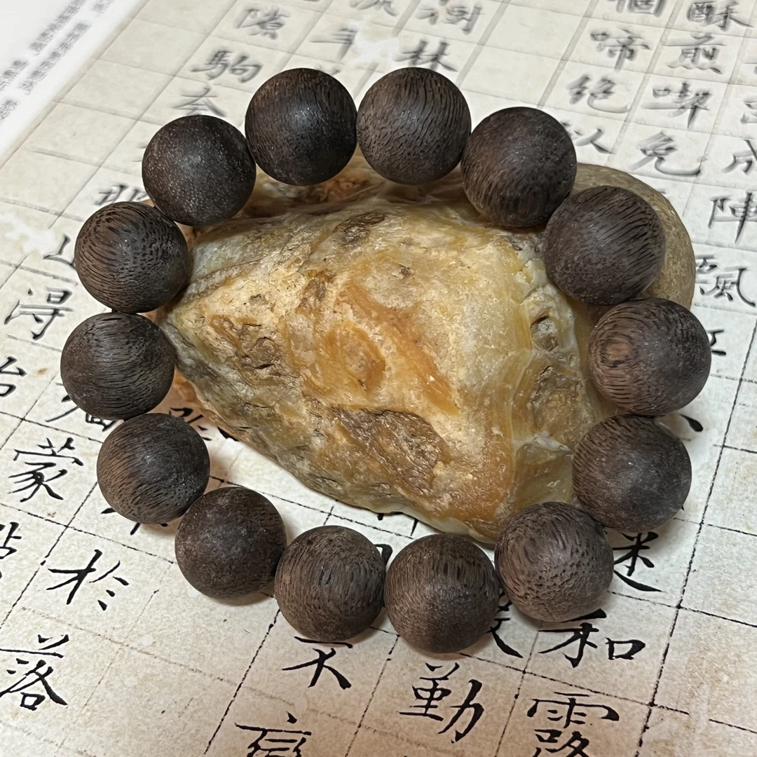 Z-329【马泥涝单圈手串 】沉香单圈16mm、27g