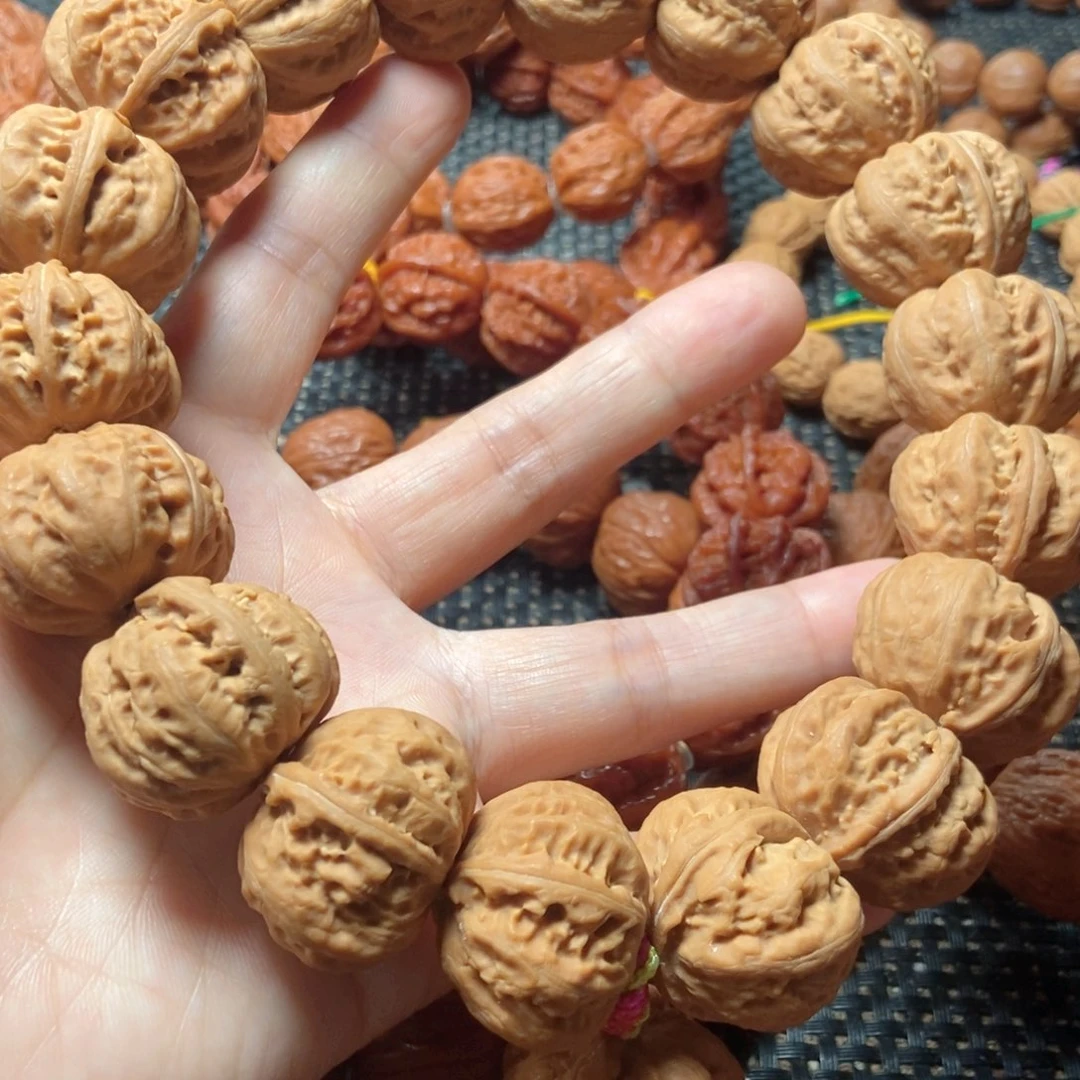 我***嘞文玩核桃吊坠粗筋磨盘手持