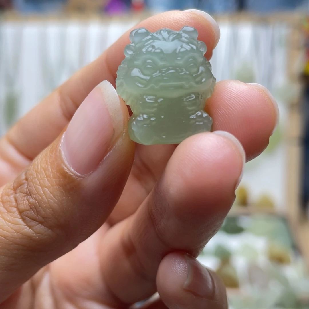 和田玉未镶嵌吊坠(不含链)