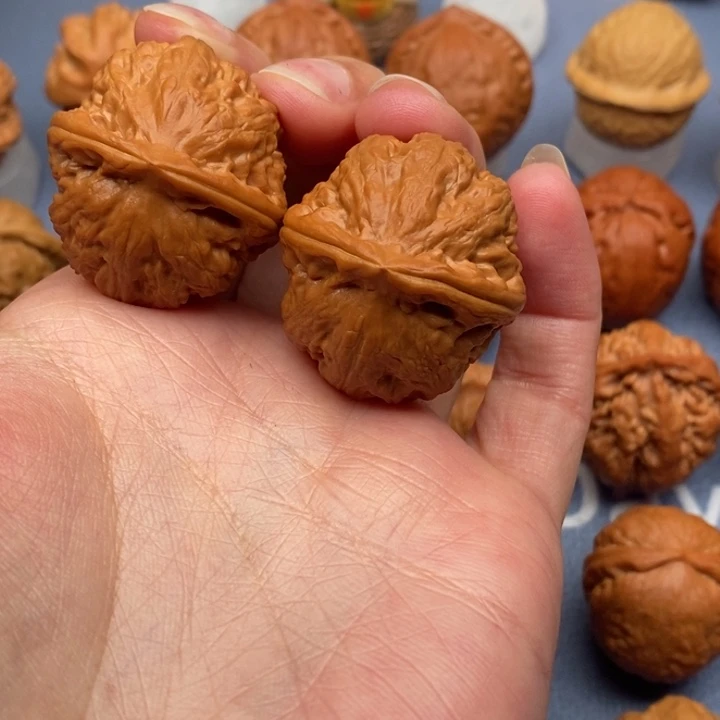 文玩核桃把件晴*天胖头陀