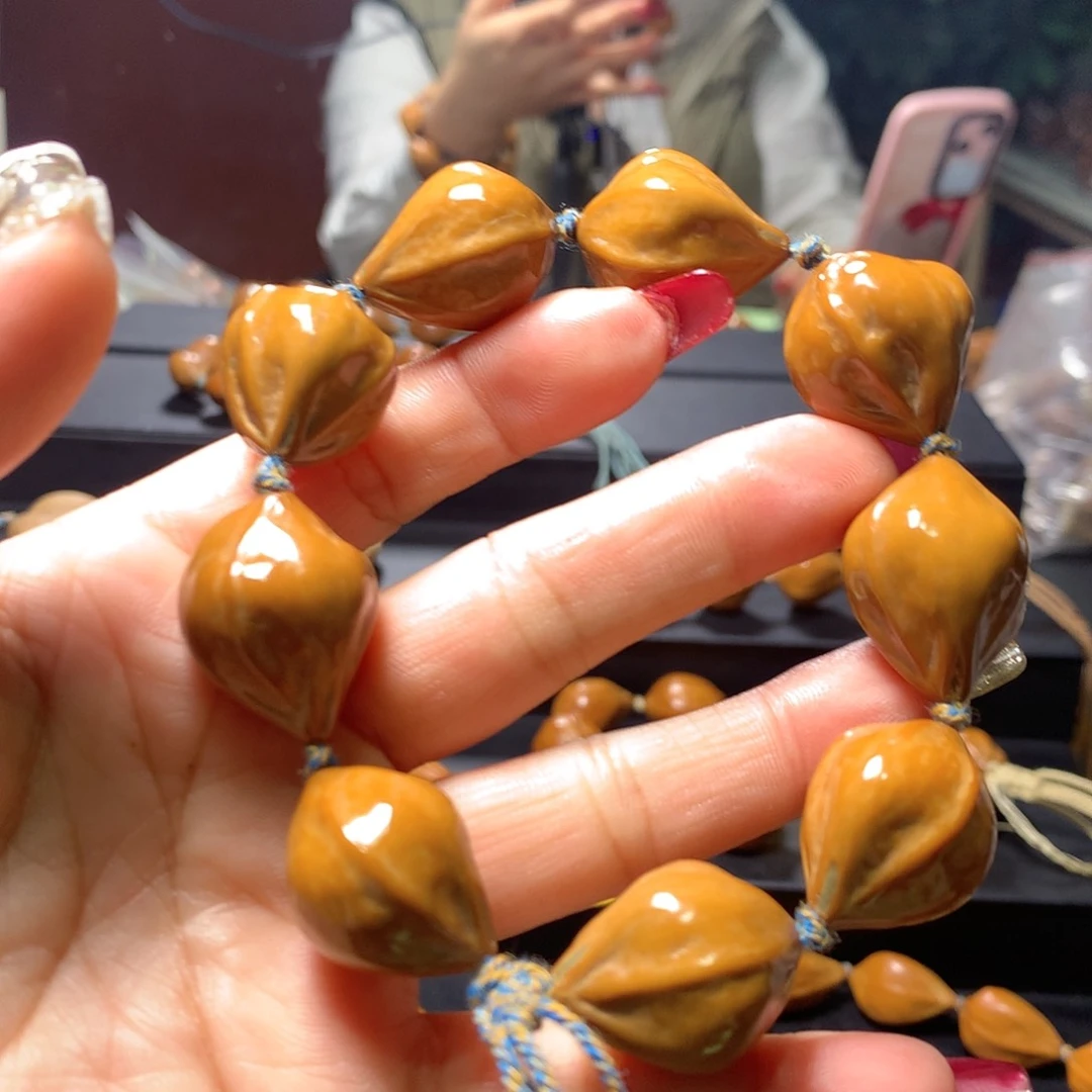 橄榄核手串/手链焦**河三花手串