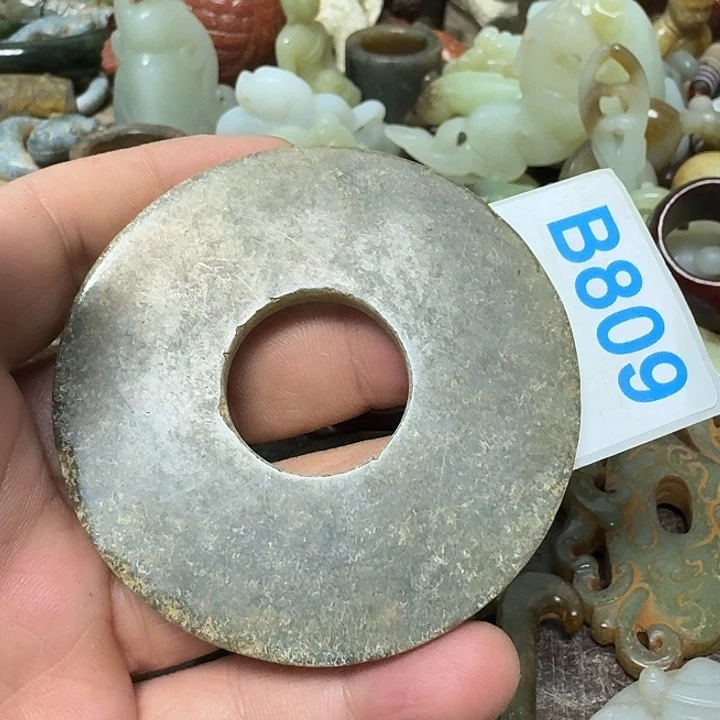 和田玉未镶嵌颈饰爱***子