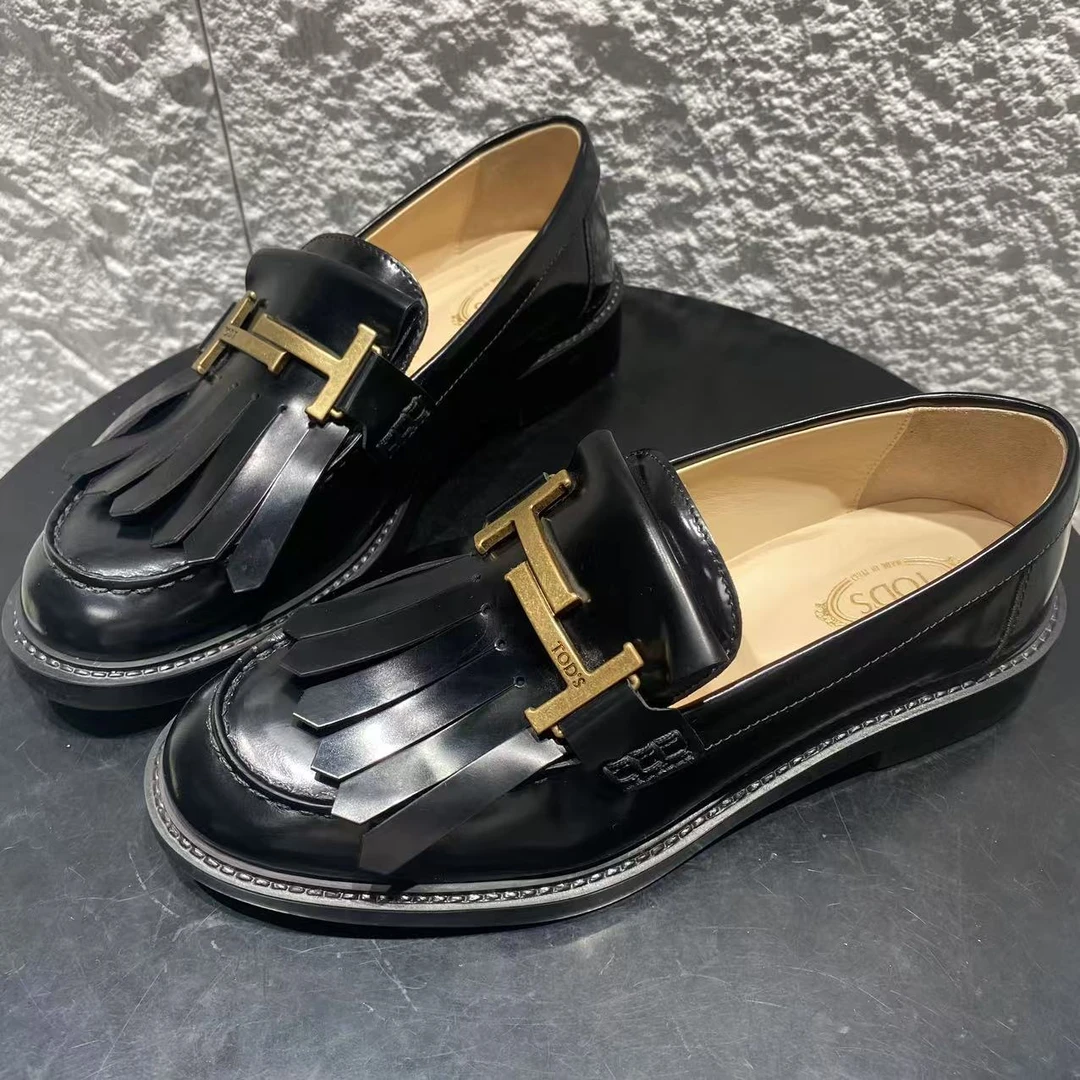 95新 TOD’S/托德斯 37码/仔仔/无配件/黑色金标流苏乐福鞋 1862