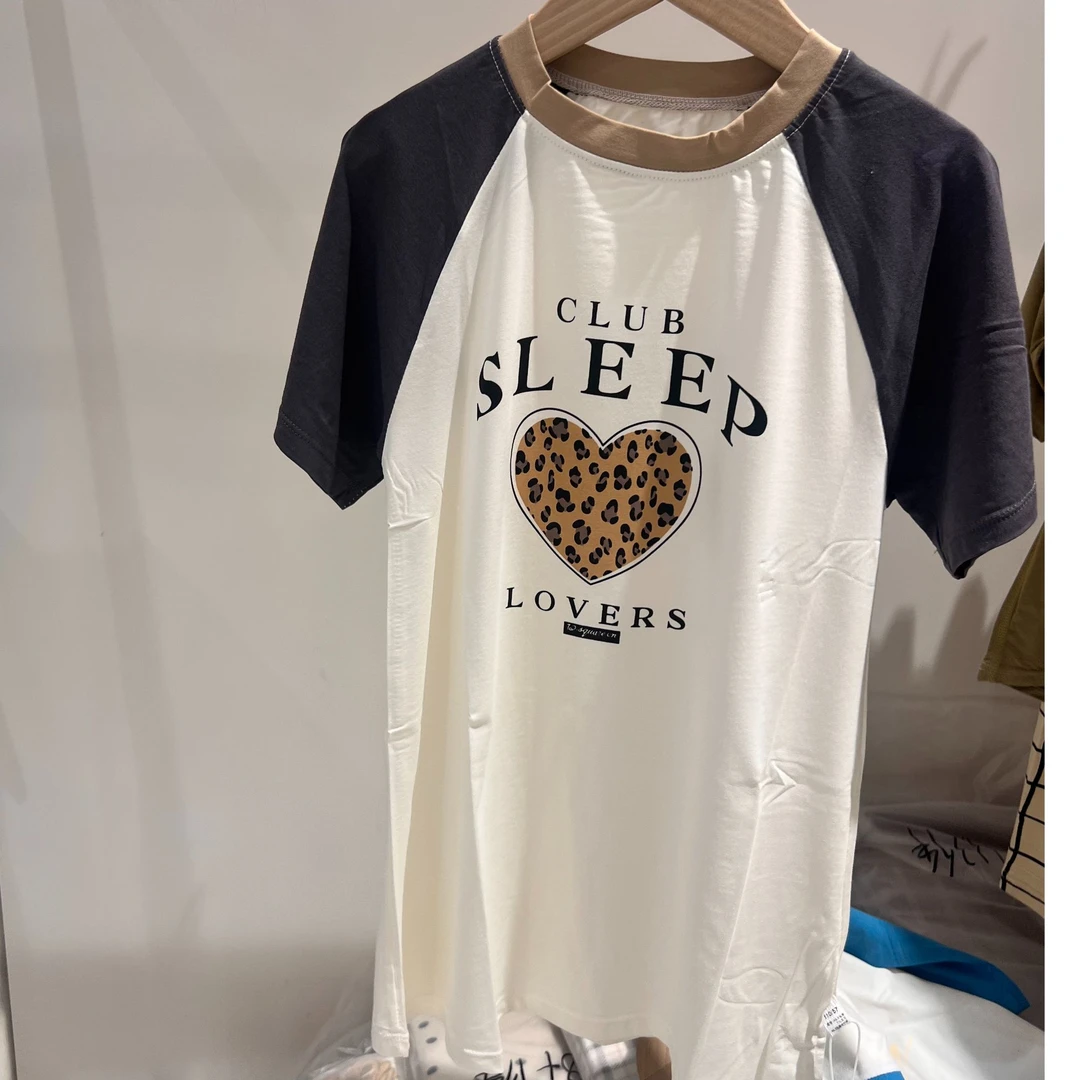 673夏季高端专场灰白插肩字母睡裙（小胖家居夏末青仓专场）