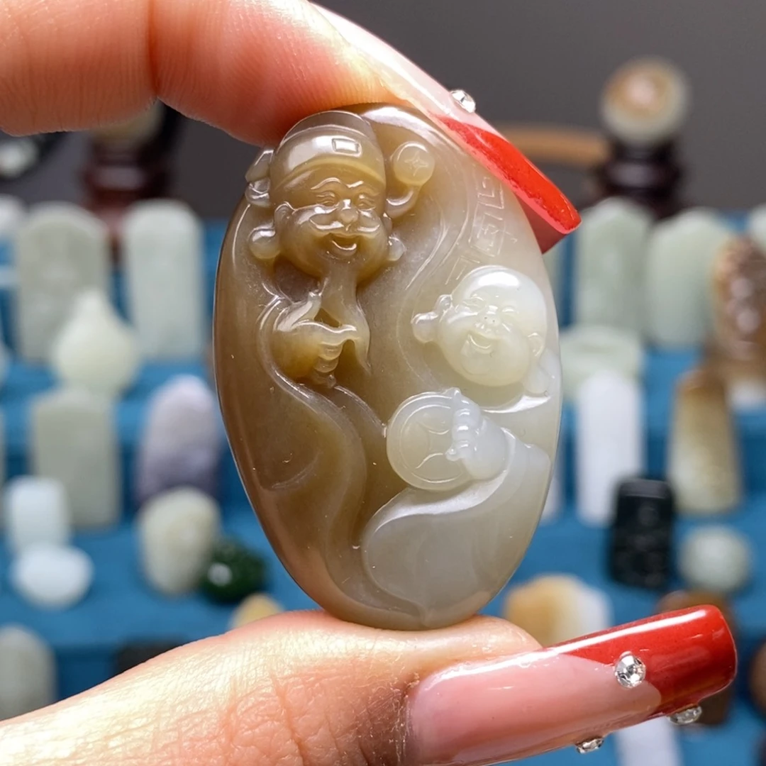 颈饰未镶嵌和田玉