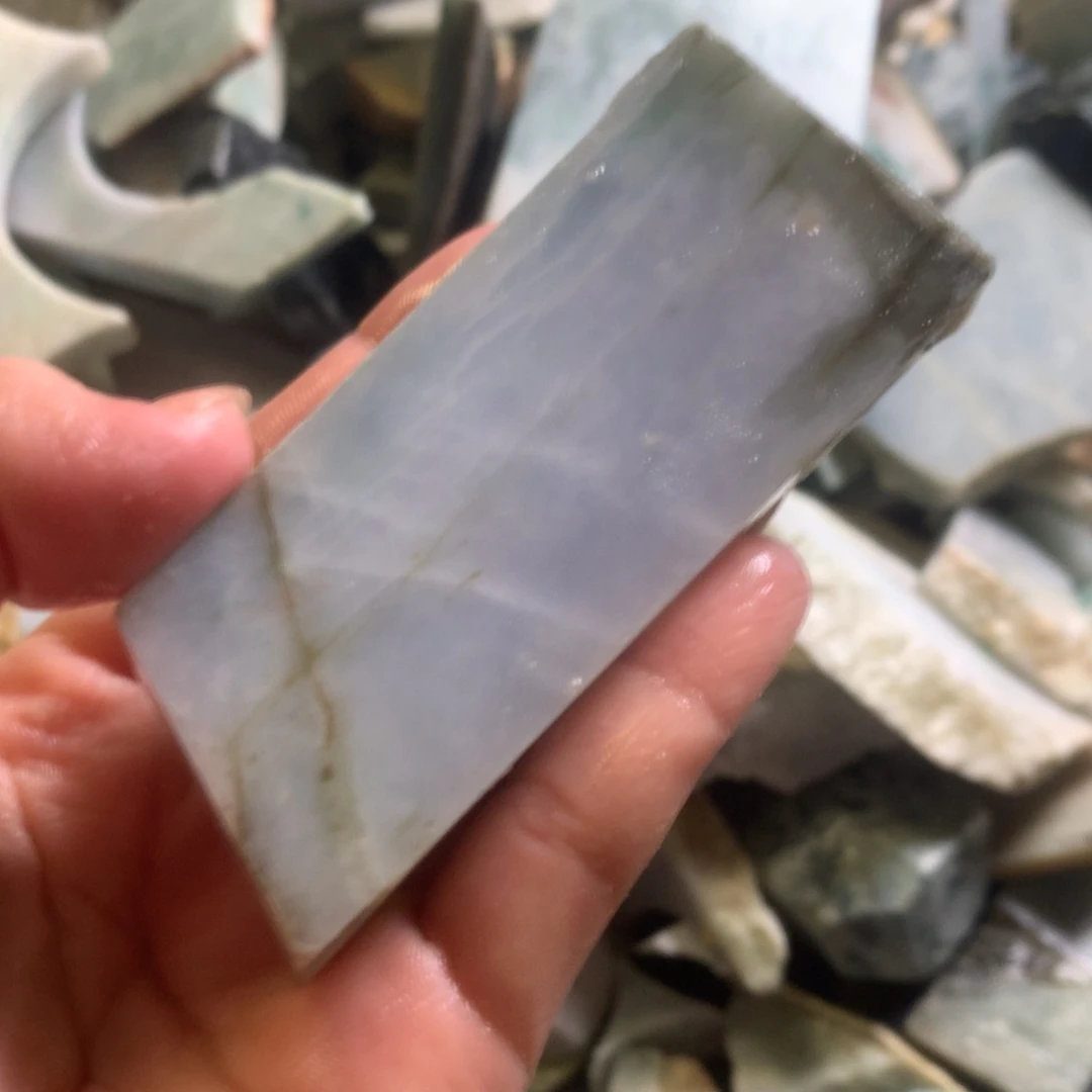 翡翠颈饰未镶嵌缅甸翡翠