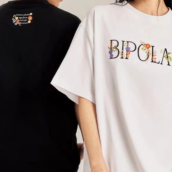 BIP花朵刺绣设计感重磅情侣款潮牌T恤 吼吼生