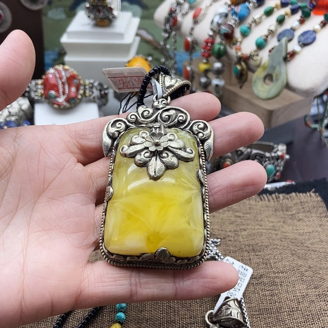 花岗石铜坤尼泊尔手工制作