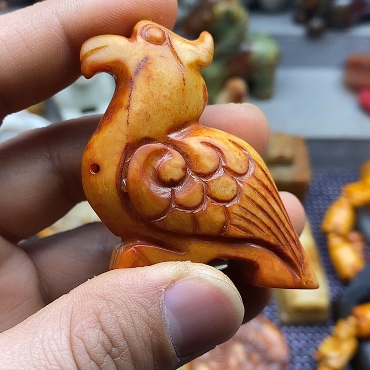 未镶嵌蛇纹石玉颈饰
