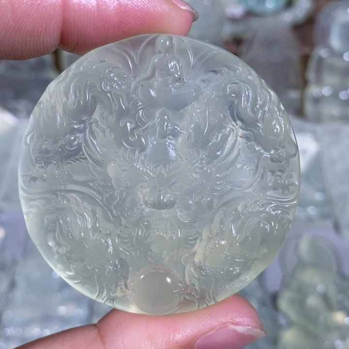 未镶嵌岫玉颈饰吊坠