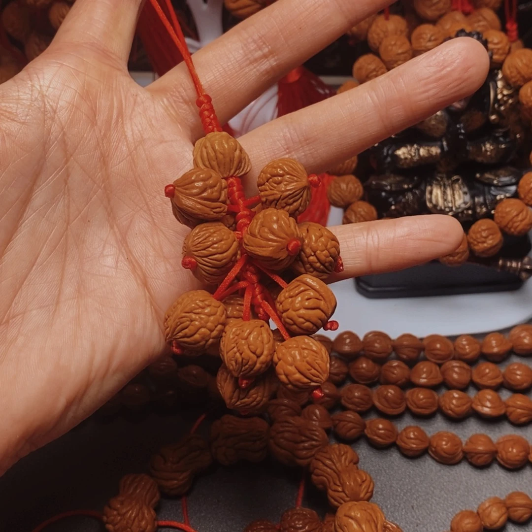 吊坠桃核桃枭挂件1