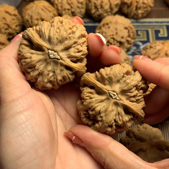 吊坠文玩核桃華*粗筋