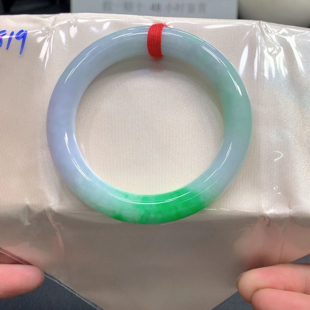 未镶嵌手镯（圆镯）翡翠翡翠