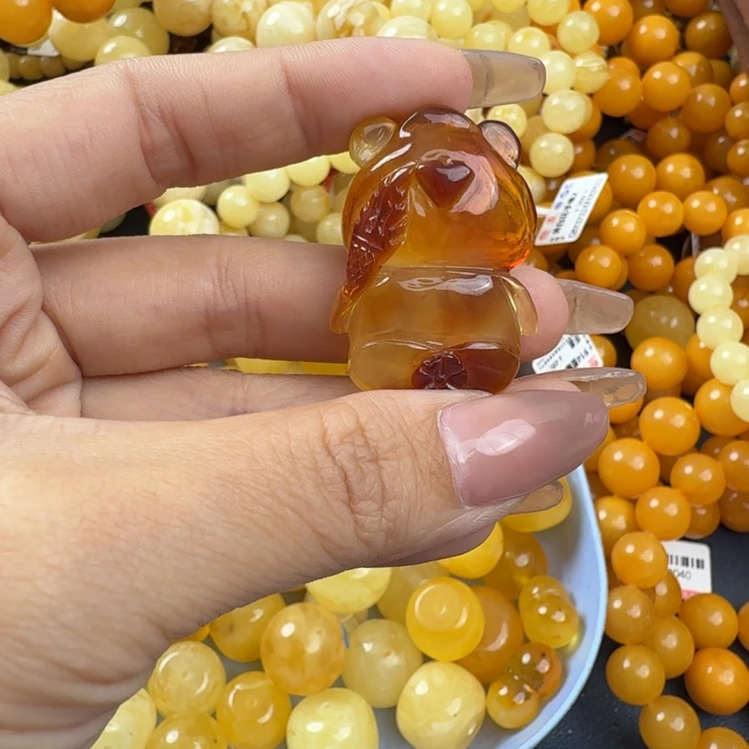 琥珀未镶嵌珠宝奇石