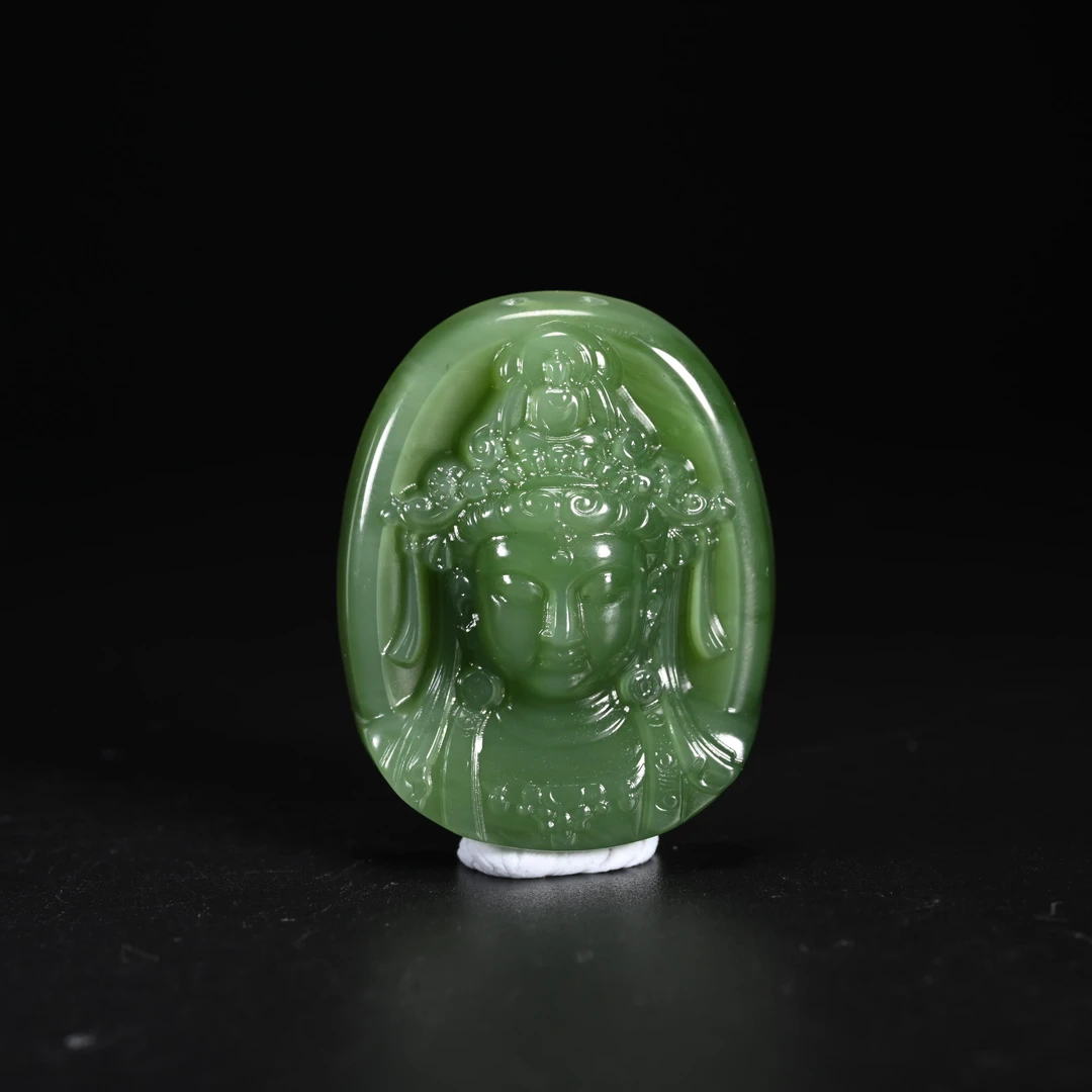 lot8820 和田玉碧玉观音挂牌/保利