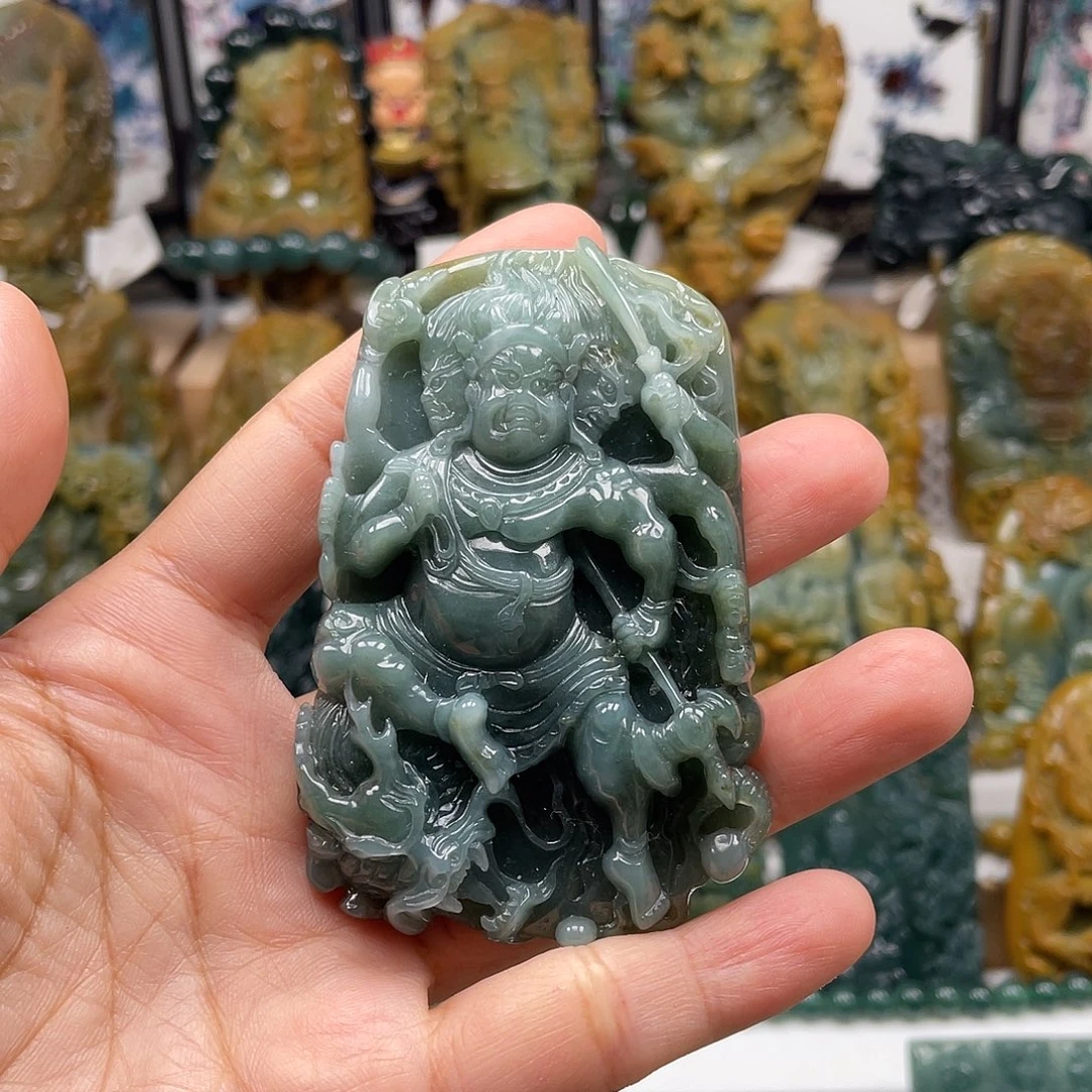 翡翠未镶嵌颈饰天然翡翠a货不动
