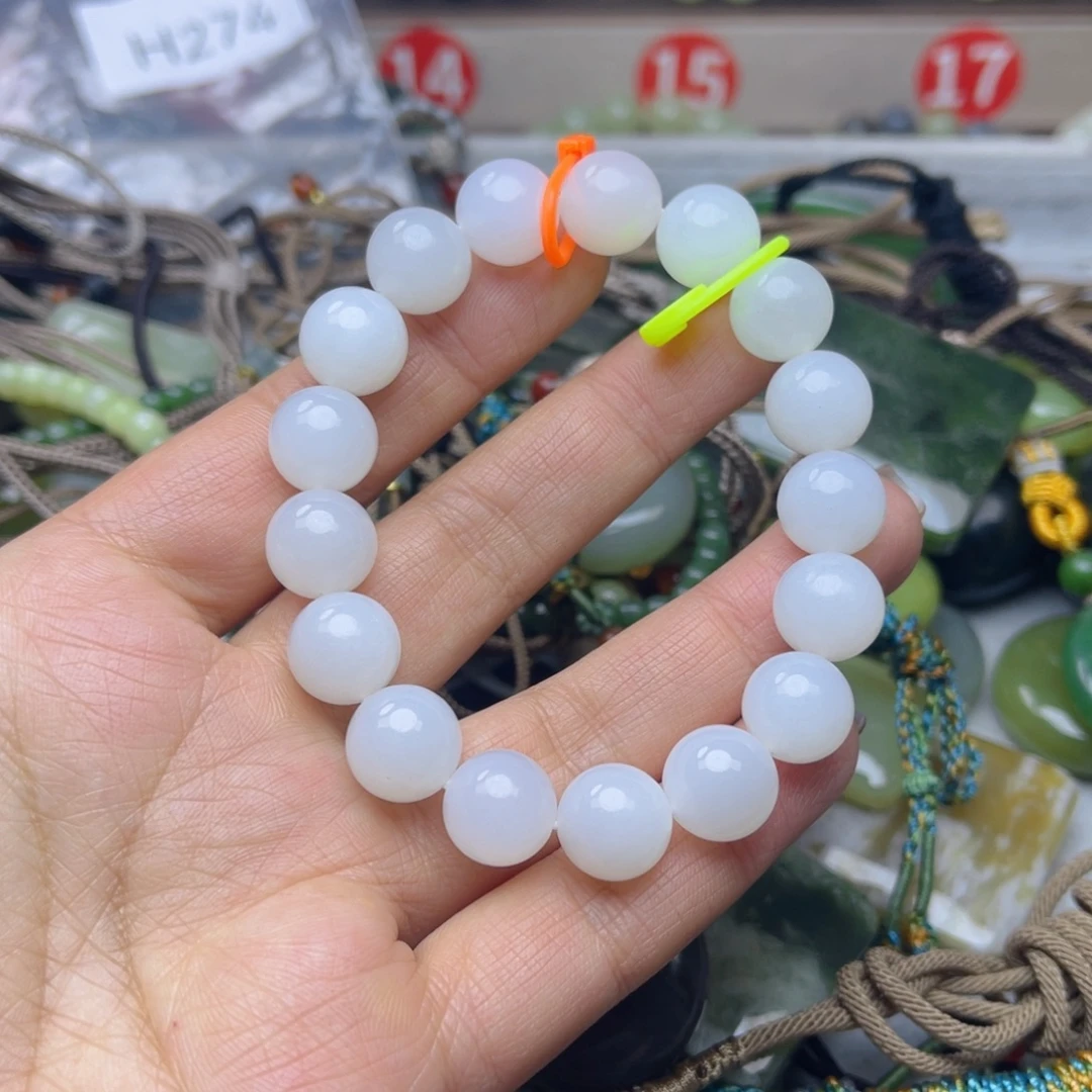 和田玉未镶嵌手链