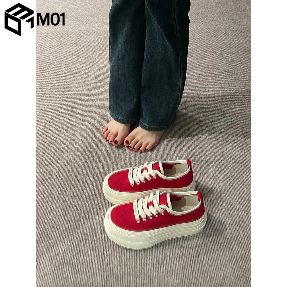 M01厚底增高小香风低帮红色帆布鞋女2025新款透气运动休闲板鞋