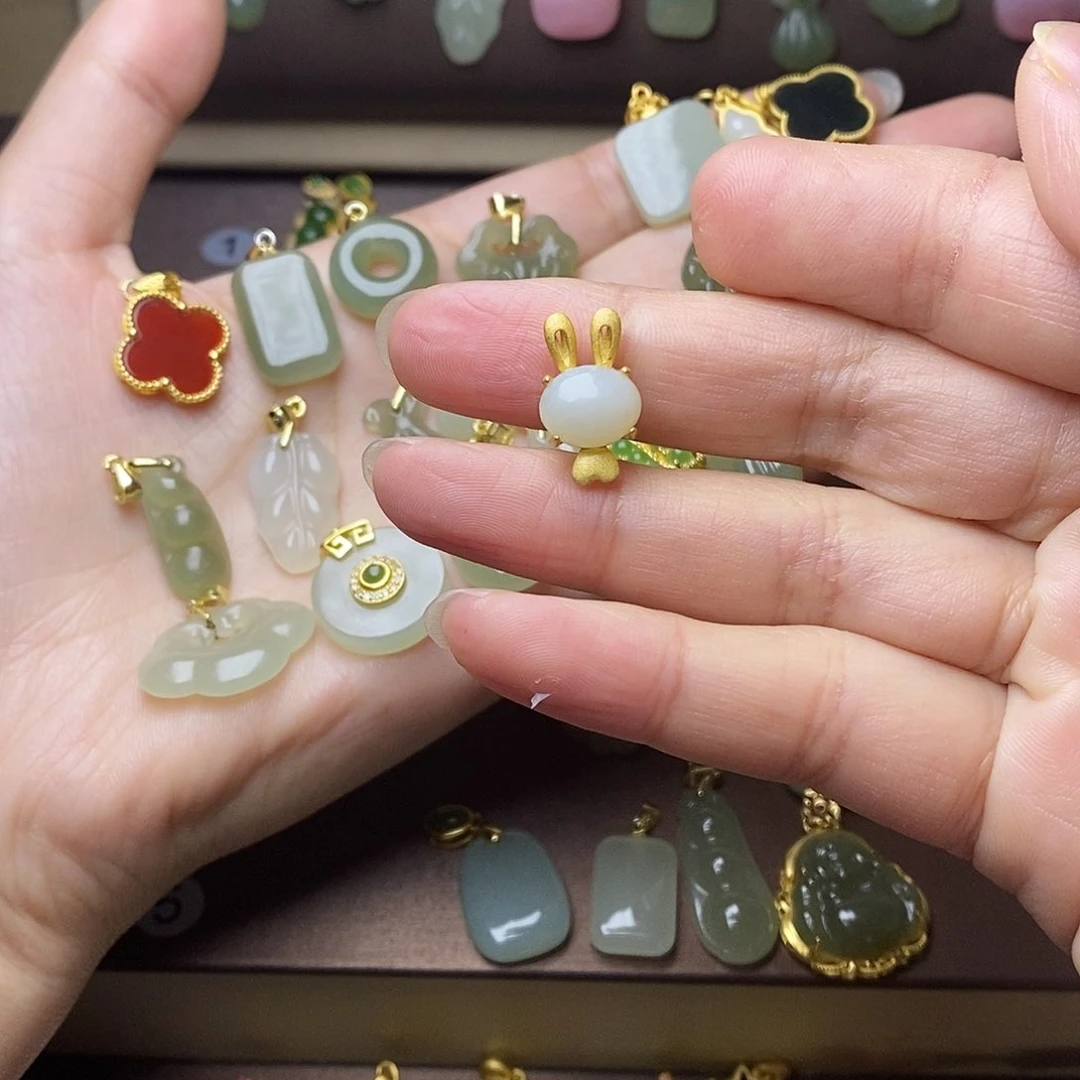 和田玉颈饰银S925镶嵌