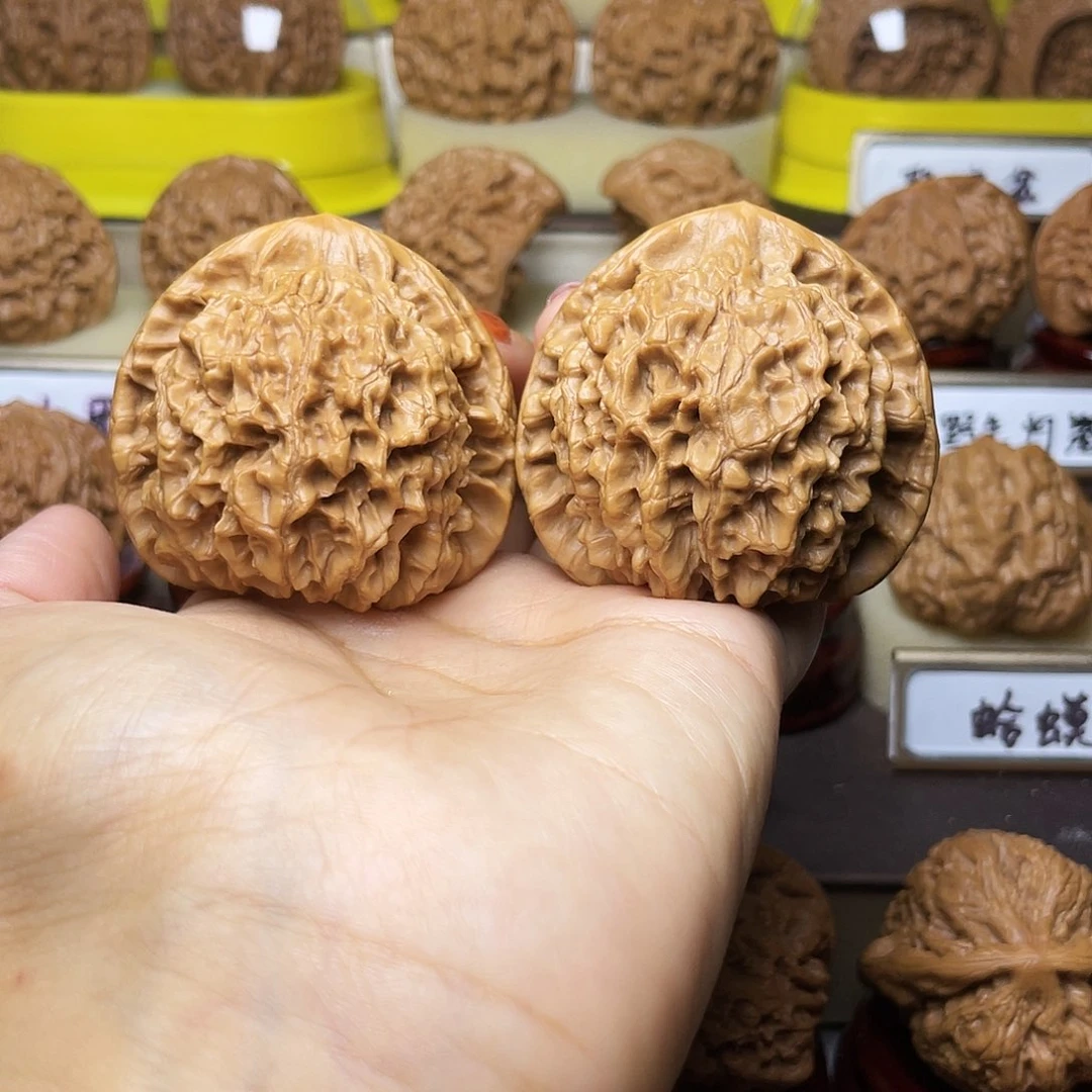 把件文玩核桃官帽49左右