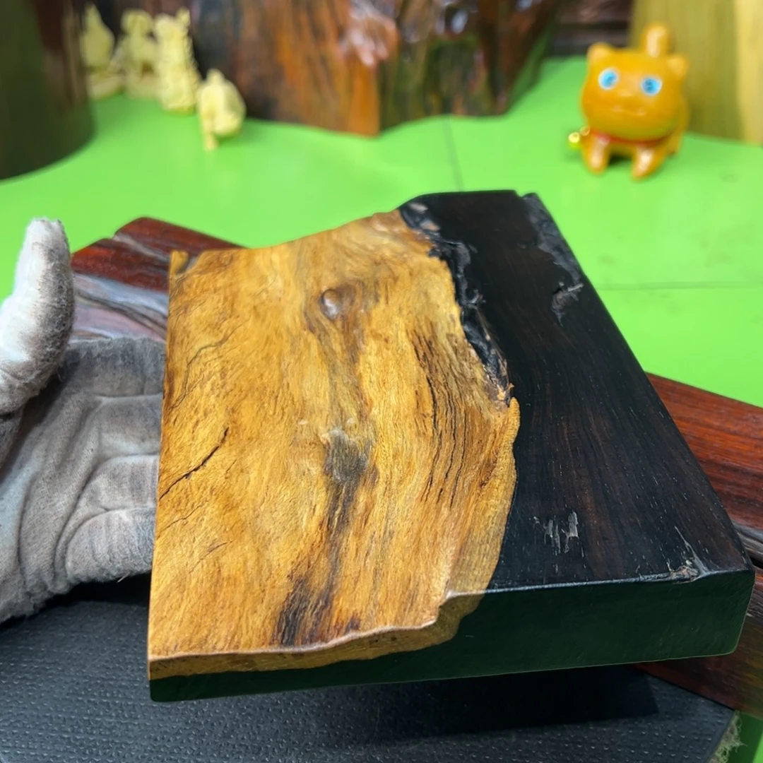 沐***风大果紫檀（缅甸花梨）