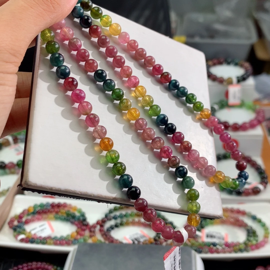 手链碧玺未镶嵌       6mm。
