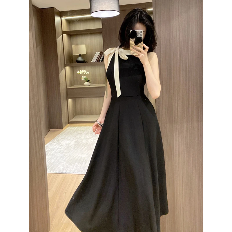 法式复古蝴蝶结黑色背心连衣裙子女夏高级感显瘦气质赫本风小黑裙