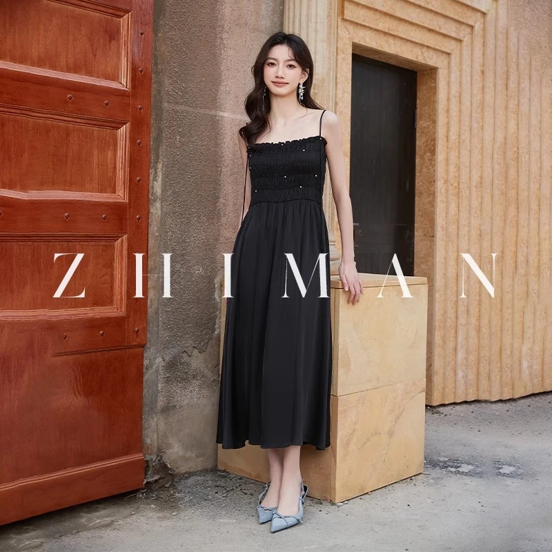 至漫ZHIMAN 水钻缀饰压褶拼接吊带背心/背心吊带连衣裙2025夏款女