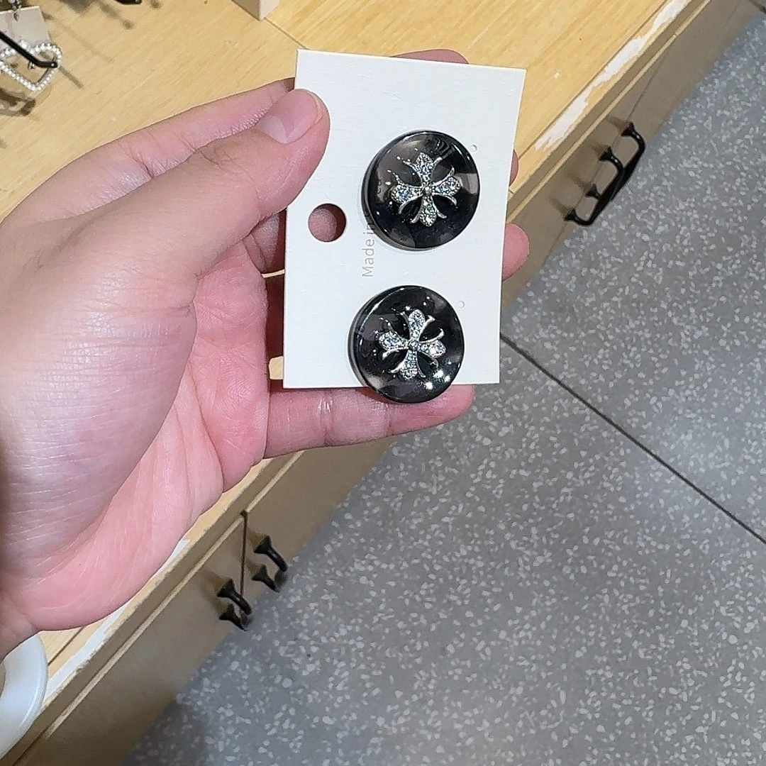非金属黑色圆圆克