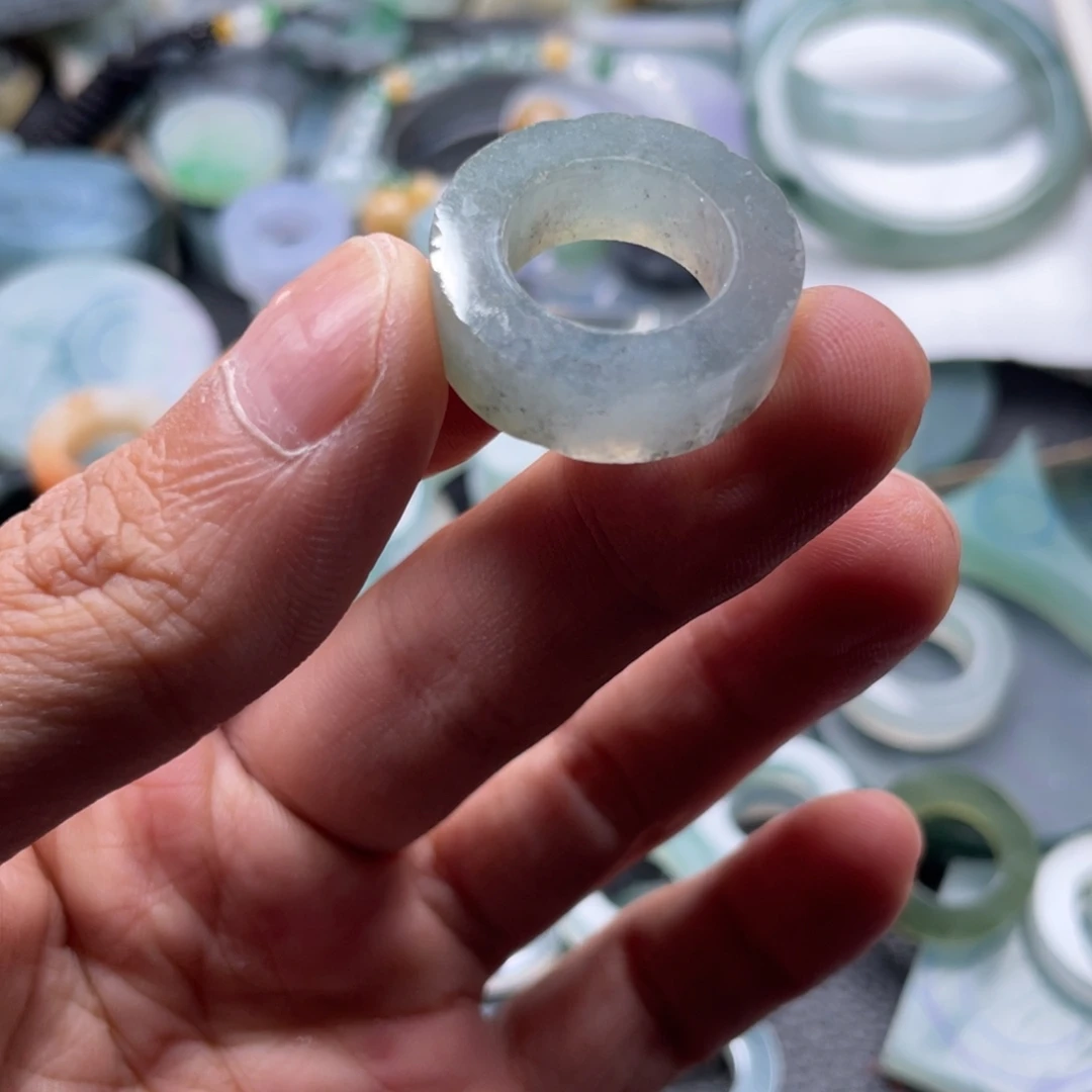 定制翡翠未镶嵌天然翡翠