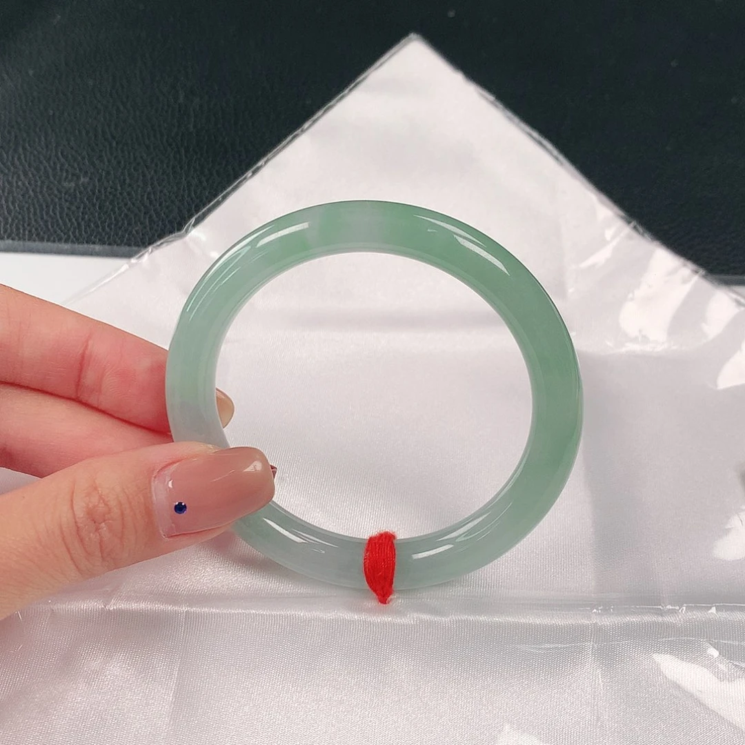 未镶嵌手镯翡翠612