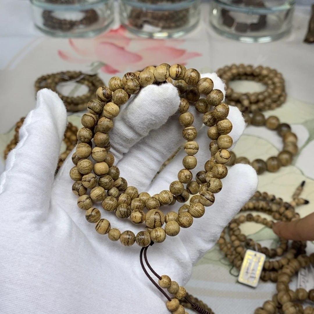 沉香碎屑沉香马泥涝 06多 10克