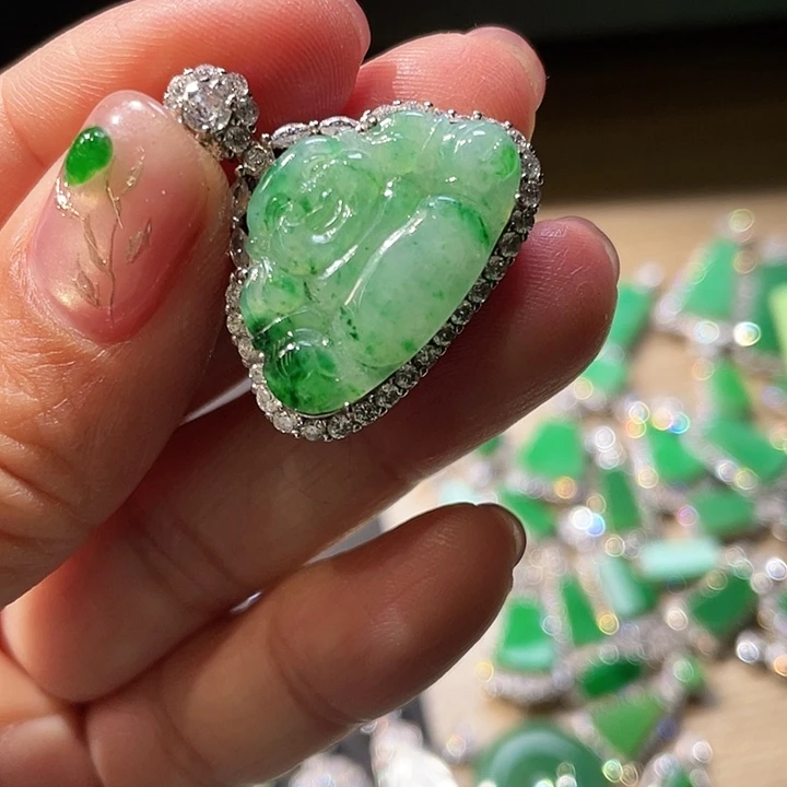 翡翠银S925镶嵌颈饰