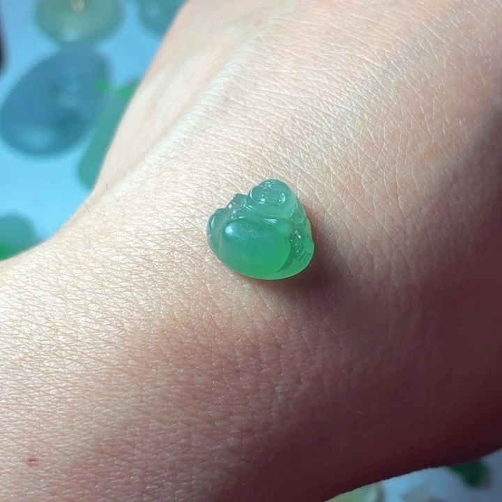 定制翡翠未镶嵌包工