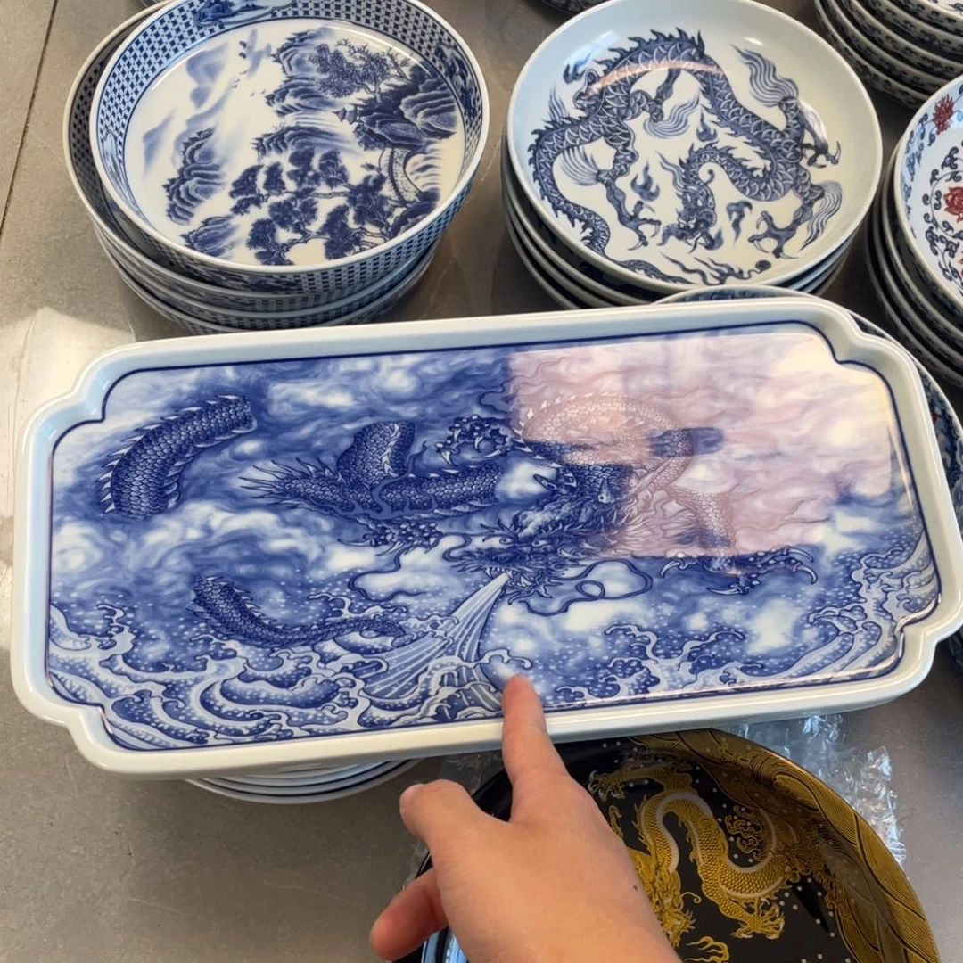 瓷片景德镇青花胭脂蓝龙长方形干泡台