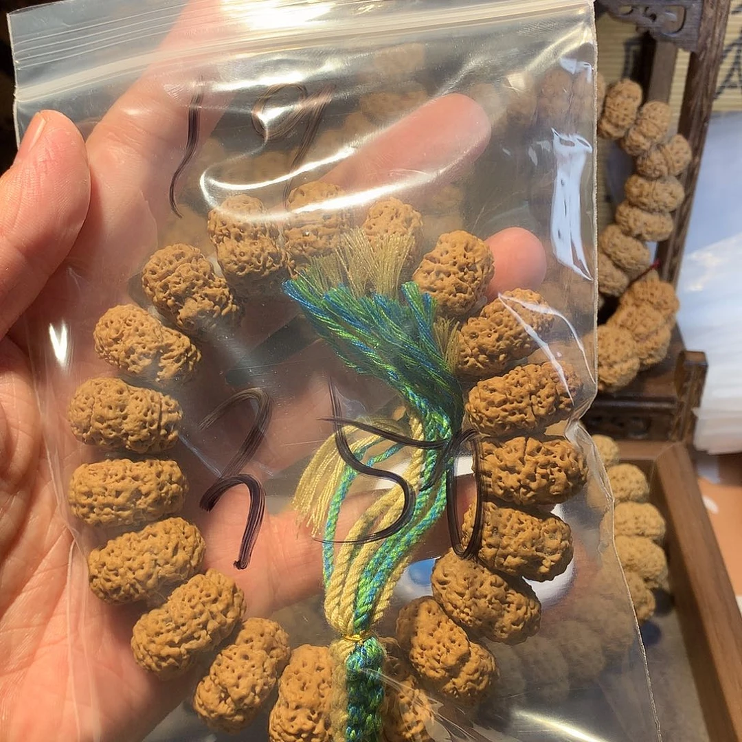 金刚菩提吊坠Q****Q18…………