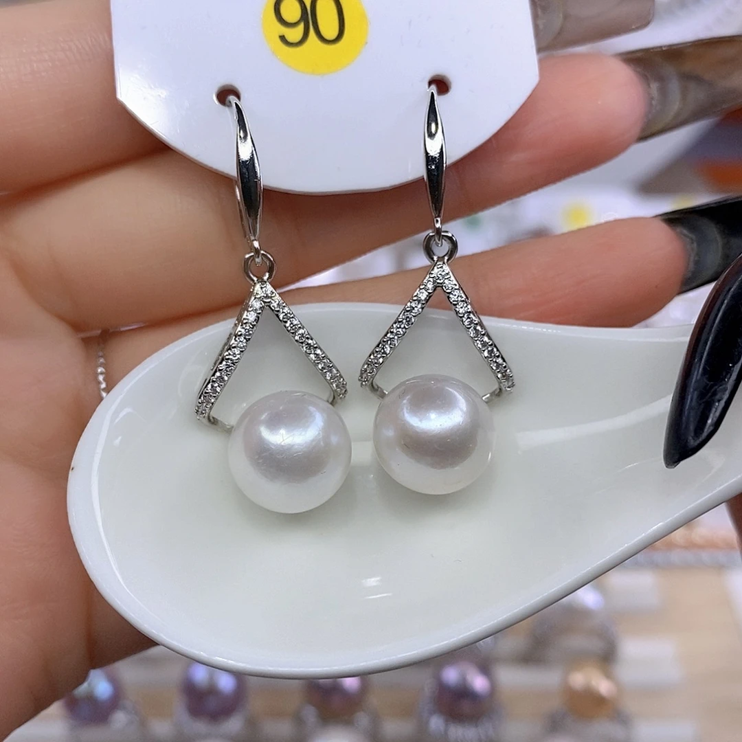 淡水珍珠未镶嵌耳饰F