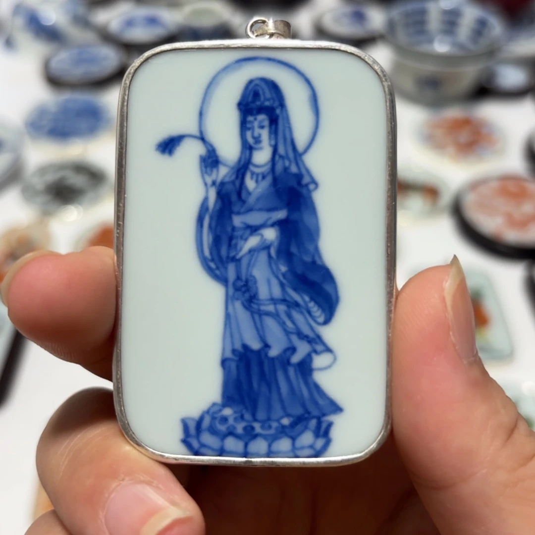 用***命瓷片精品挂件一个