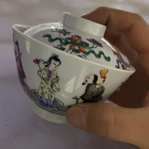 在乎这些事情和不关心别人是因为他