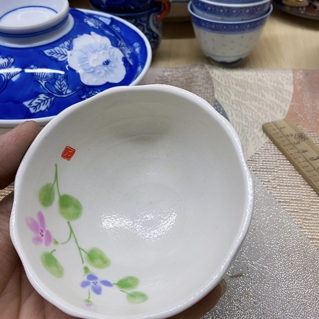 碗小***图精品海外瓷器购买