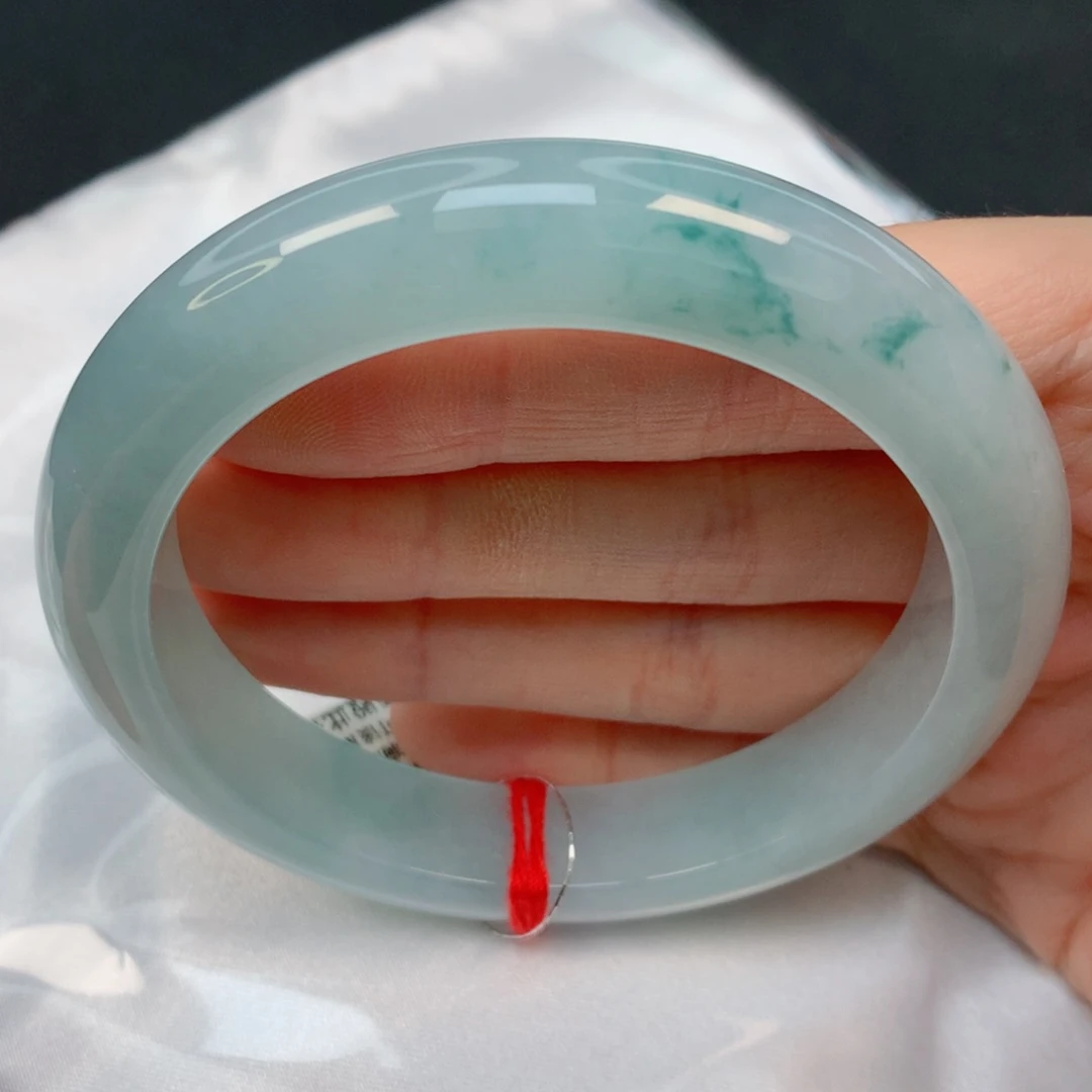 未镶嵌手镯翡翠60.6正圈，版型好，冰润蓝底小蓝花，032