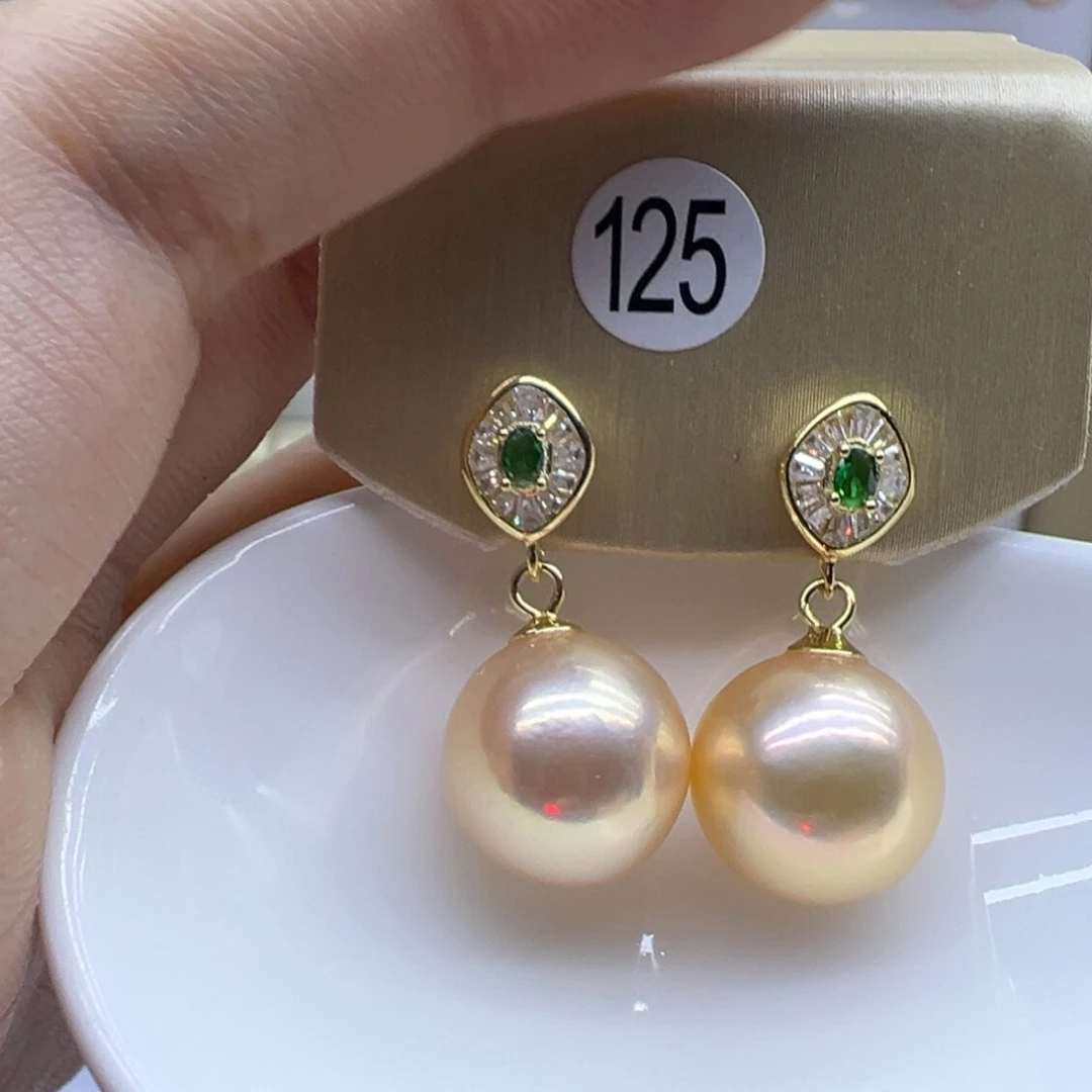 银S925镶嵌耳饰淡水珍珠
