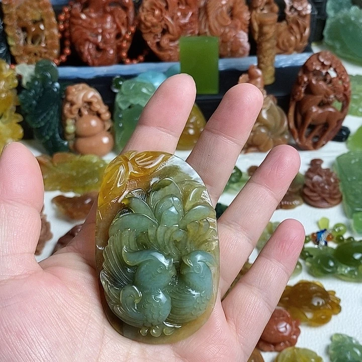 未镶嵌蛇纹石玉颈饰