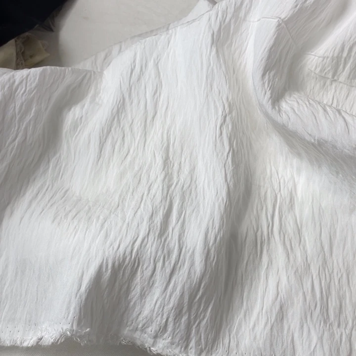 白色水波纹内衬3米。