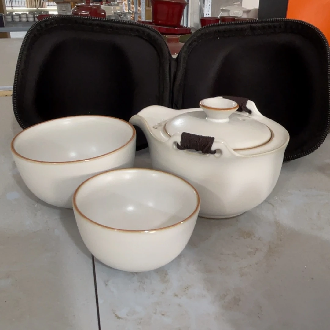 瓷片小微瑕。。。。。。。。。。