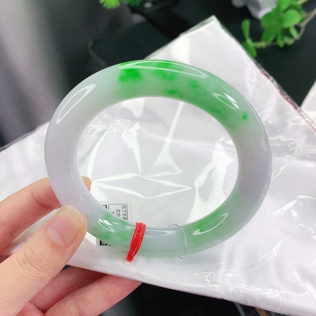 翡翠未镶嵌手镯59圈
