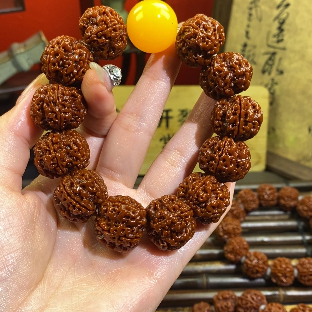 手串金刚菩提235.   M