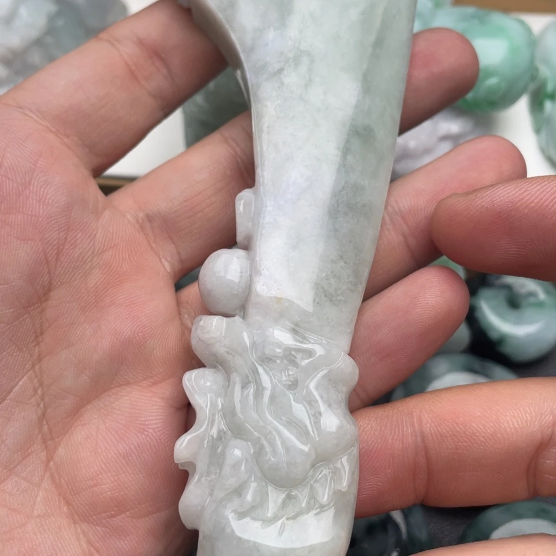 就***！翡翠未镶嵌吊坠(不含链)