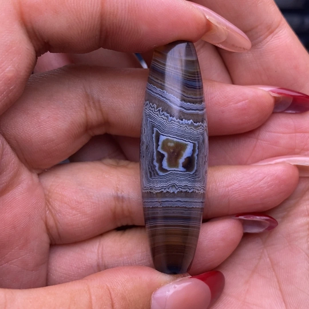 1***赞玛瑙/玉髓未镶嵌珠宝半成品