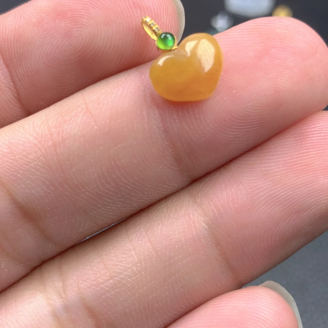 【闪购商品】颈饰18K金镶嵌翡翠翡翠